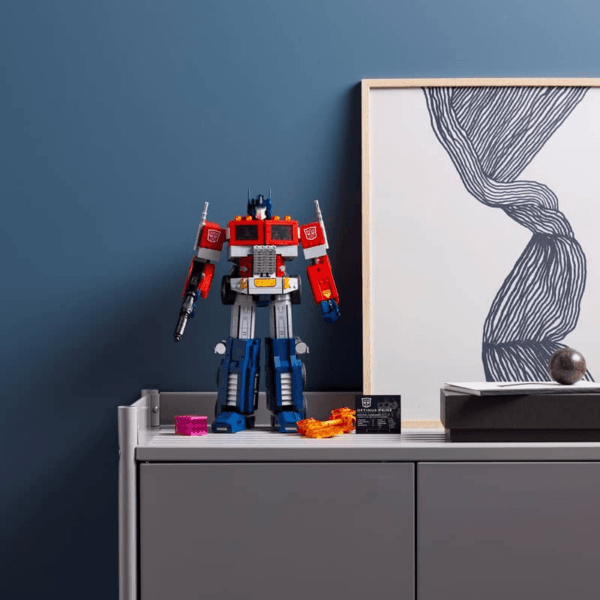 LEGO Optimus Prime 10302
