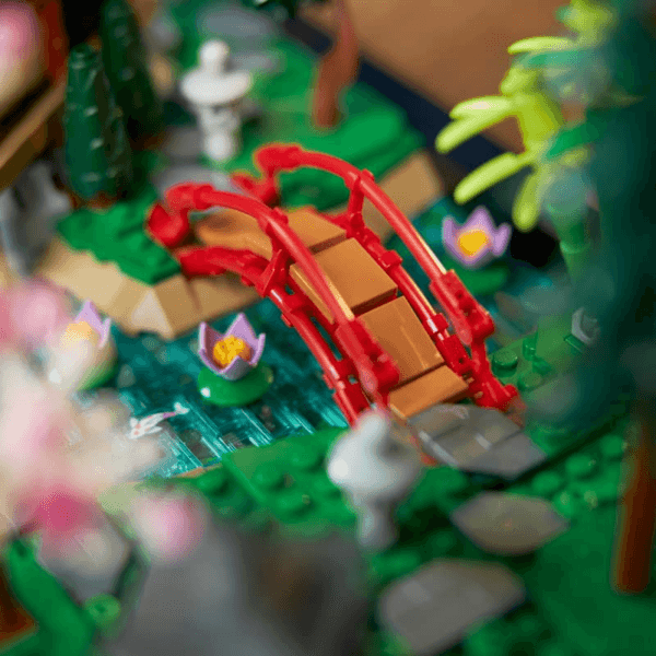 LEGO Tranquil Garden 10315