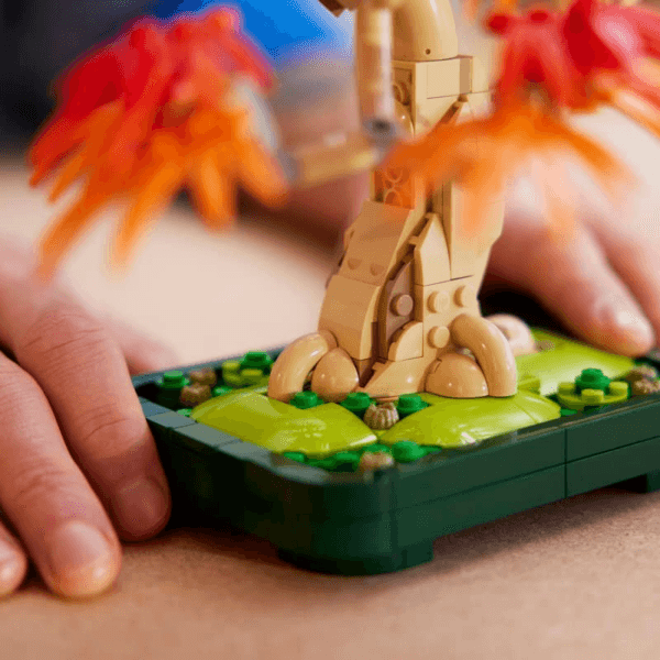 10348_Lifestyle_Build_04_en-gb LEGO Japāņu sarkanā kļava – Bonsai kociņš 10348