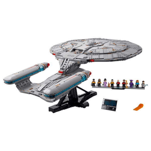 10356_Prod_en-gb LEGO Star Trek: U.S.S. Enterprise NCC-1701-D™ 10356