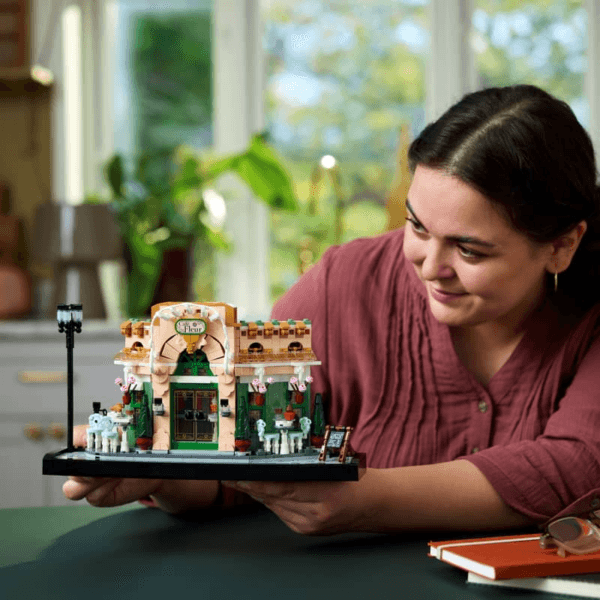 10362_Lifestyle_Cons_02 LEGO Franču kafejnīca 10362
