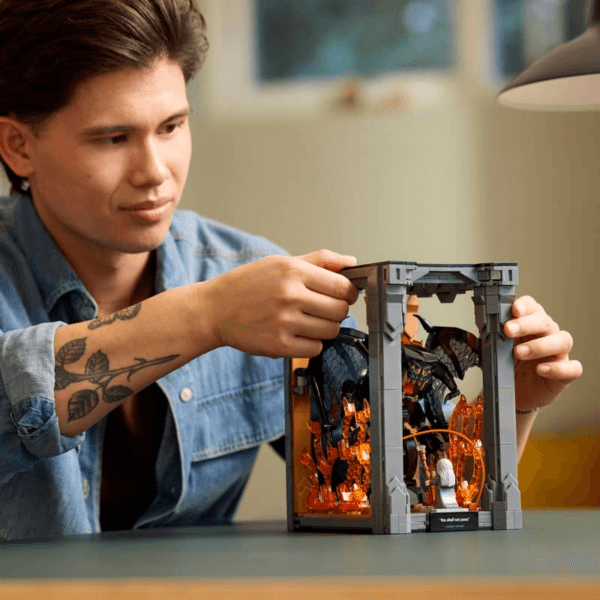 LEGO Gredzenu pavēlnieks: Balroga grāmata-diorāma 10367