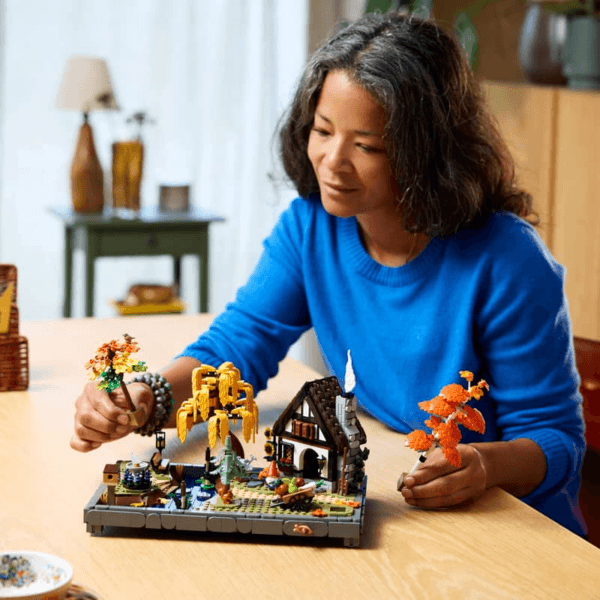 11372_Lifestyle_Build_05_en-gb LEGO Rudens kotedžas dārzs 11372