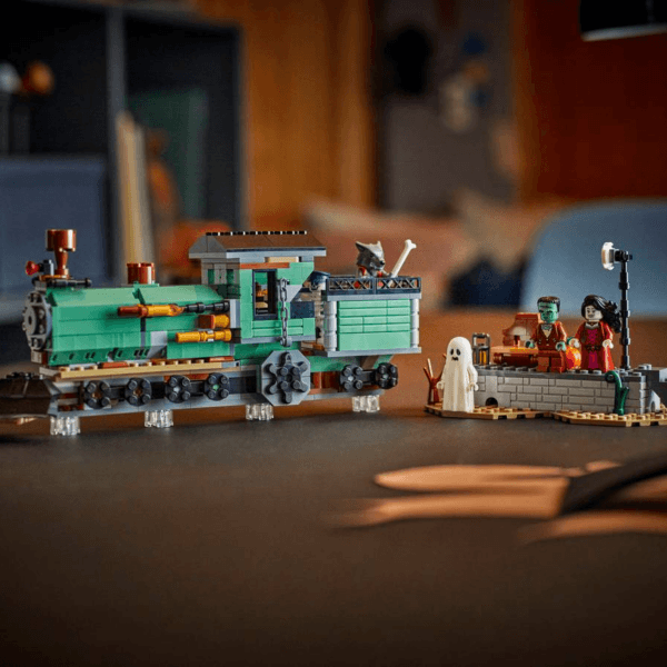 31167_Lifestyle_envr_B_en-gb LEGO Apsēstā muiža 31167