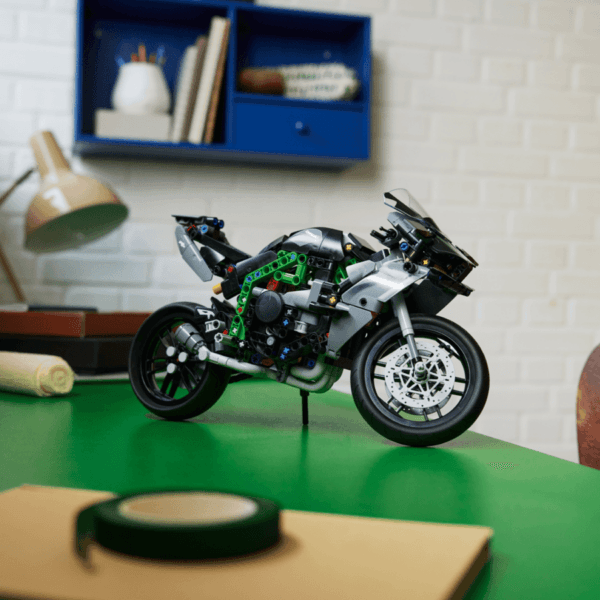 LEGO Kawasaki Ninja H2R Motocikls 42170