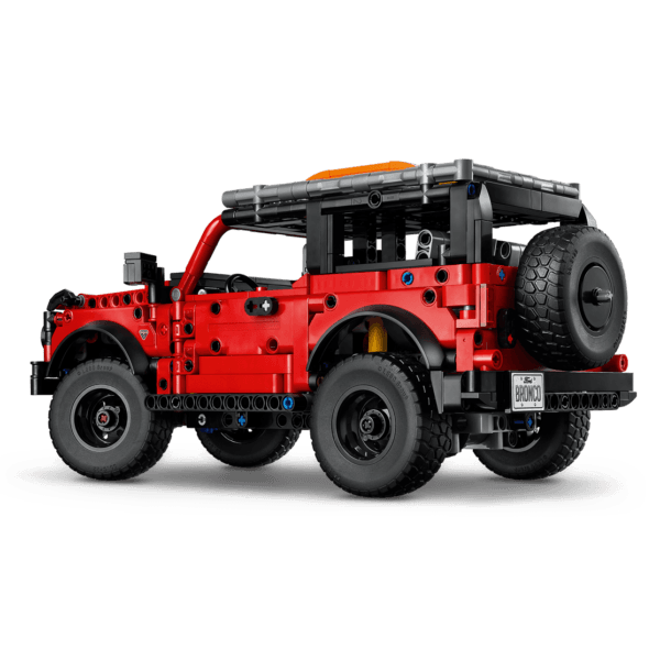 42213_WEB_SEC02_NOBG LEGO Ford Bronco® apvidus auto 42213