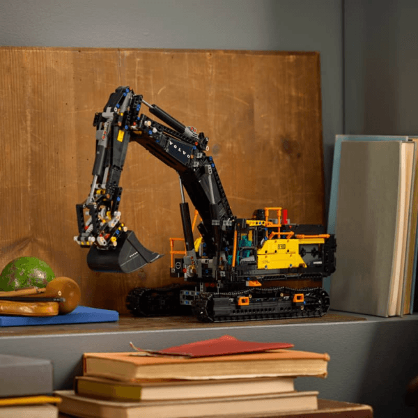LEGO Volvo EC500 Hybrid ekskavators 42215