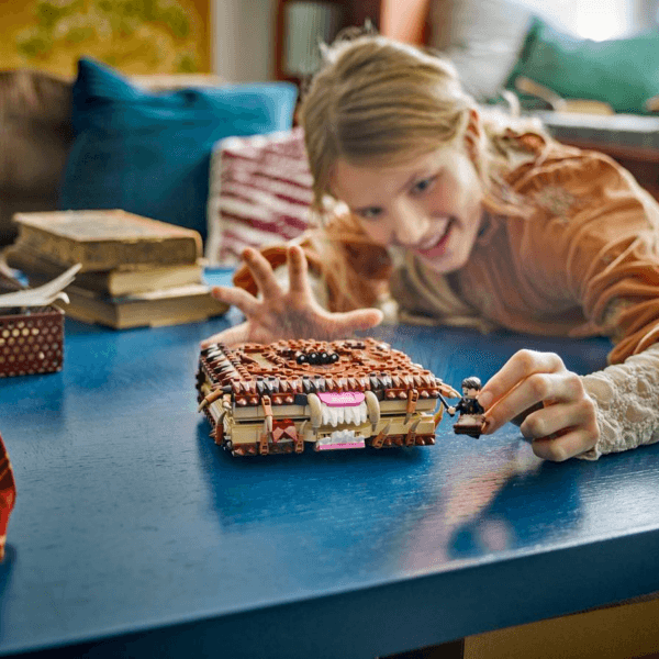 LEGO Briesmonīgā Briesmoņu grāmata 76449