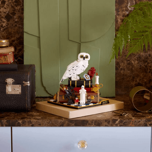 76466_Lifestyle_Envr_01_en-gb LEGO Filozofu akmens – Kolekcionāra izdevums 76466