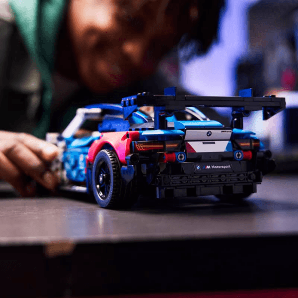 LEGO BMW M4 GT3 EVO sacīkšu auto 42226