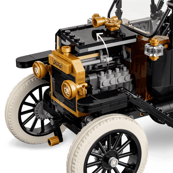 blt9b1cd88cf5ab5032-11376_WEB_SEC09_NOBG LEGO Ford Model T 11376