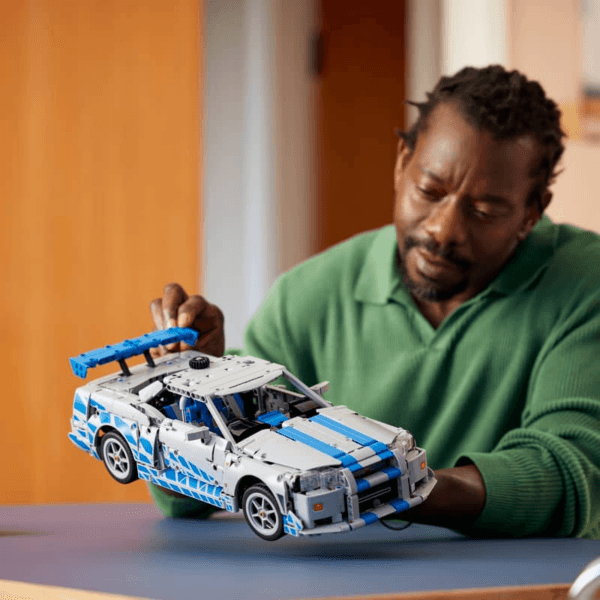 LEGO 2 Fast 2 Furious Nissan Skyline GT-R (R34) auto 42210