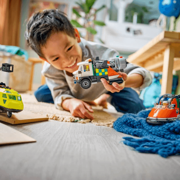 LEGO Lidmašīna, avārijas dienesta auto un transportlīdzeklis uz gaisa spilvena 60505