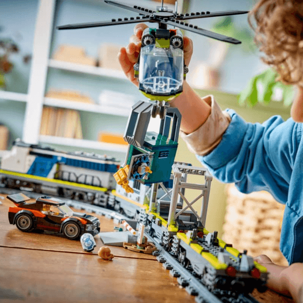 60508_Lifestyle_cons_2_en-gb LEGO Policijas vilciena laupīšana 60508