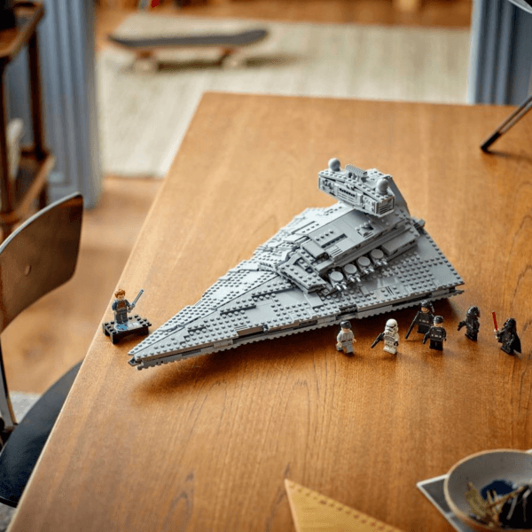 75394_Lifestyle_envr LEGO Impērijas Star Destroyer™ 75394
