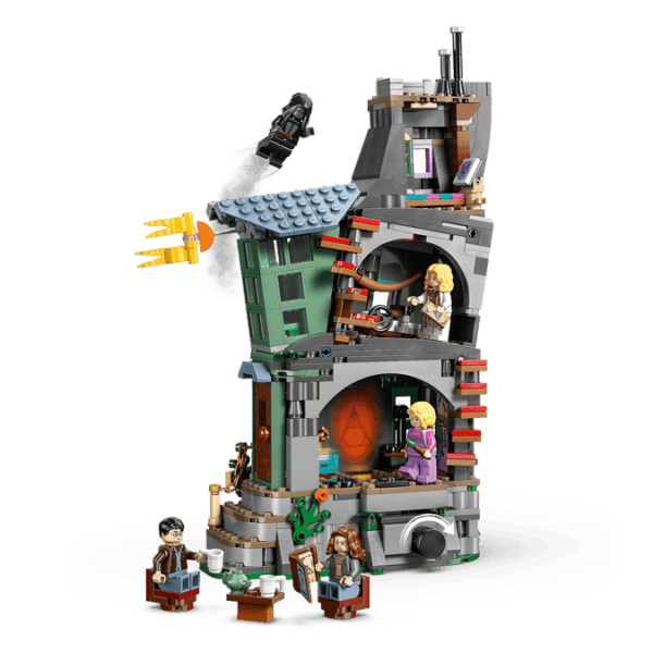 76467_WEB_SEC02_NOBG_en-gb lego lunas mīlabas māja 76467